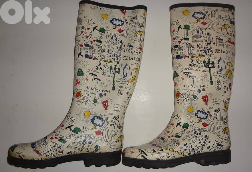 Faux pas paris rain boot still as new size 36 1