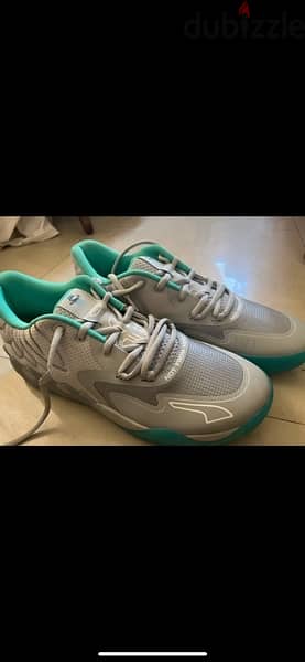 basketball shoes