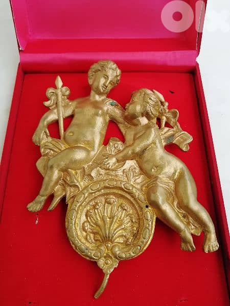 تحفة ملاك الحب 0