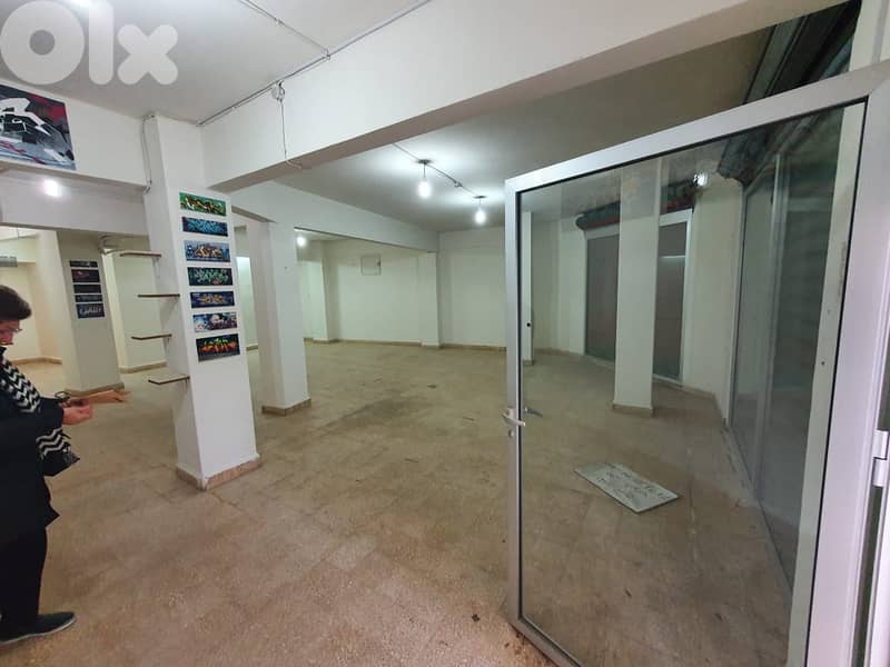 L06429-90 sqm Shop for Sale in Achrafieh 0