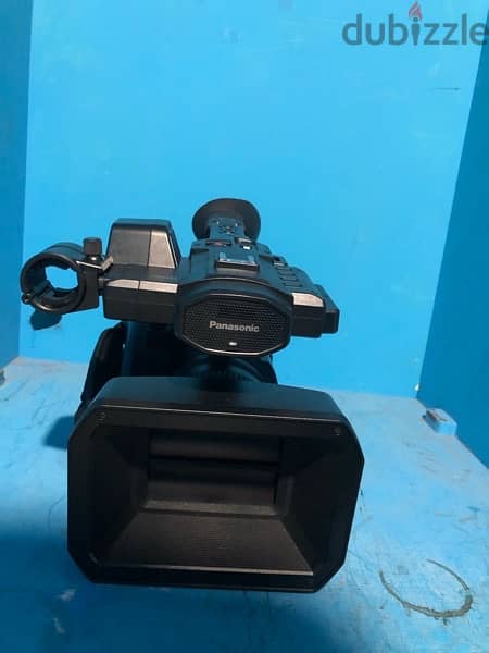 panasonic Ag ux90 2