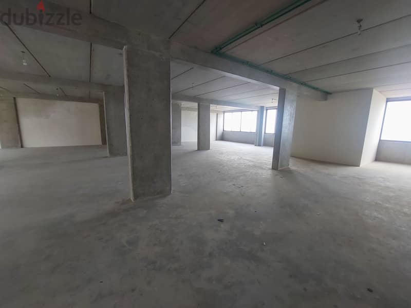 330 SQM Industrial Warehouse in Mazraat Yachouh, Metn 0