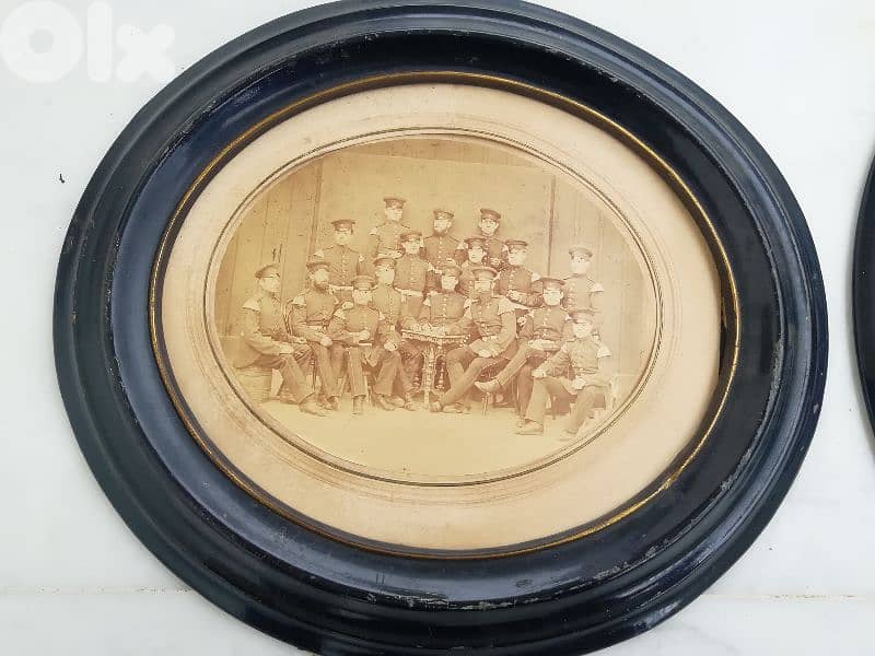 صورتان قديمتان 3