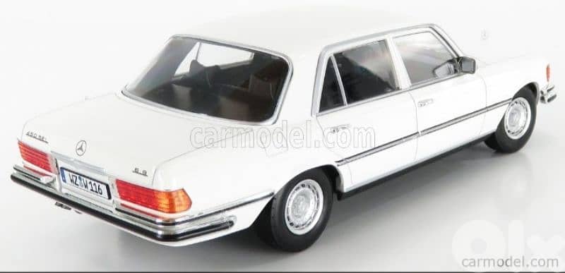 Mercedes 450 SEL diecast car model 1;18. 5