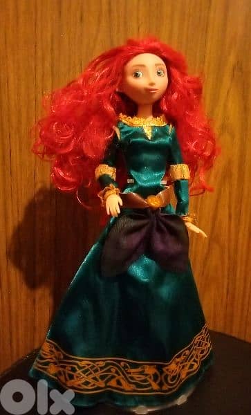 MERIDA -BRAVE DISNEY Pixar Great dressed doll. Articulated hands=25$
