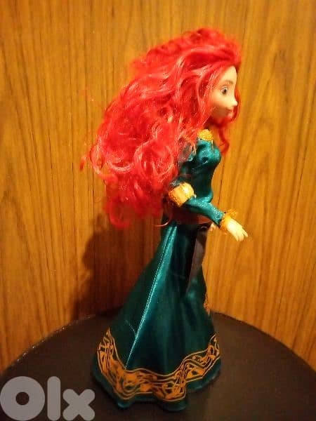 MERIDA -BRAVE DISNEY Pixar Great dressed doll. Articulated hands=25$ 2