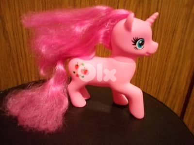 DREAM KINGDOM Princess Large UNICORN Strawberry15Cm Chad VALLEY Toy=12
