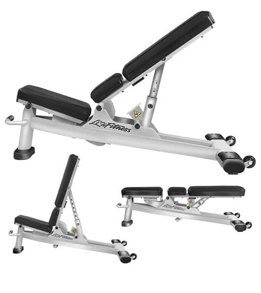 Life fitness Gym bench 1