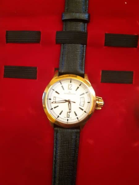 Pack of 10 elegant watches 9