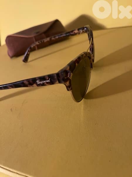 DISQUARED sunglasses size 55 great condition 10