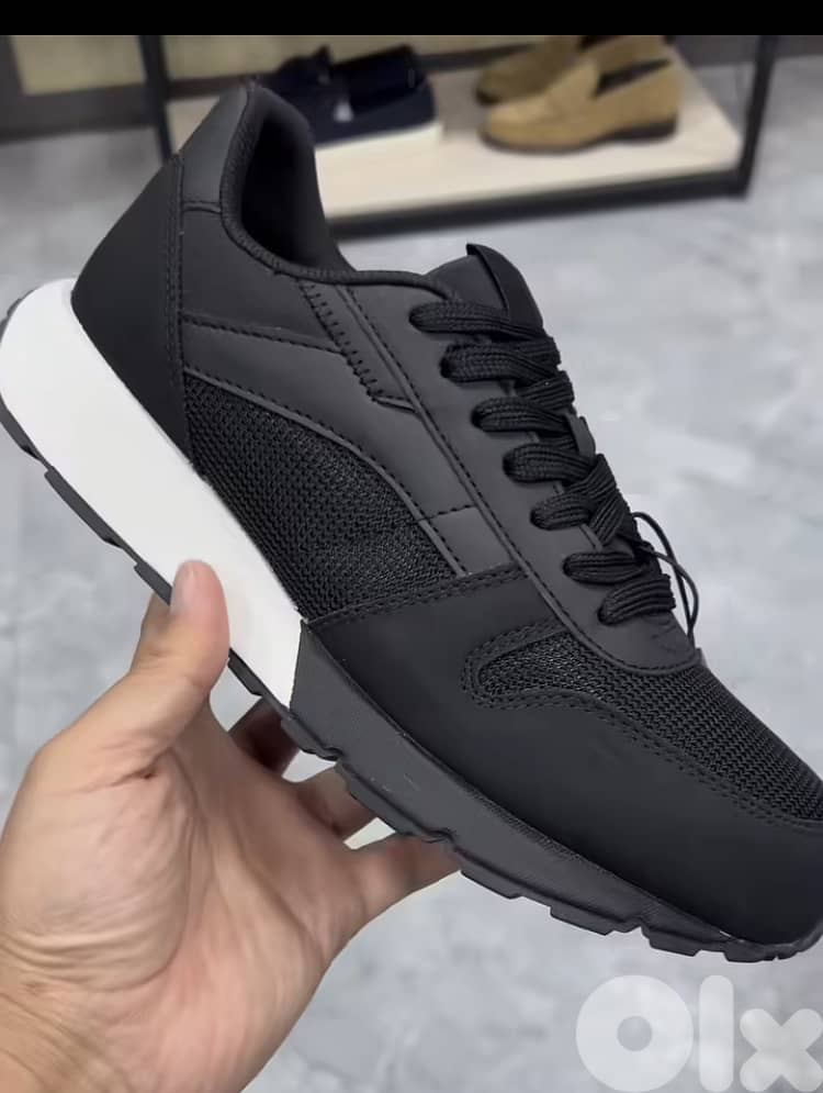 ZARA Running Sneakers 41 0