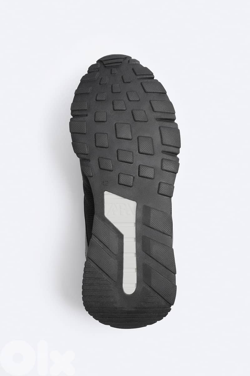 ZARA Running Sneakers 41 7