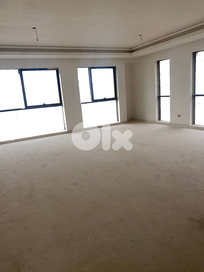 SPINNEYS JNAH WITH PAYMENT FACILITIES (280SQ) 3 MASTER BEDS , (JN-607) 0