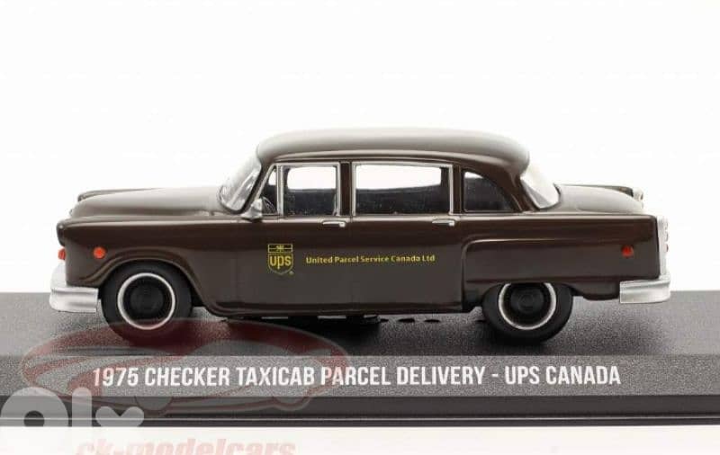 Checker Taxi Cab 1975 (UPS postal) diecast car model 1;43 2