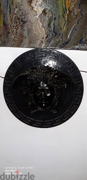 Haut relief versace  diameter 40 cm 3