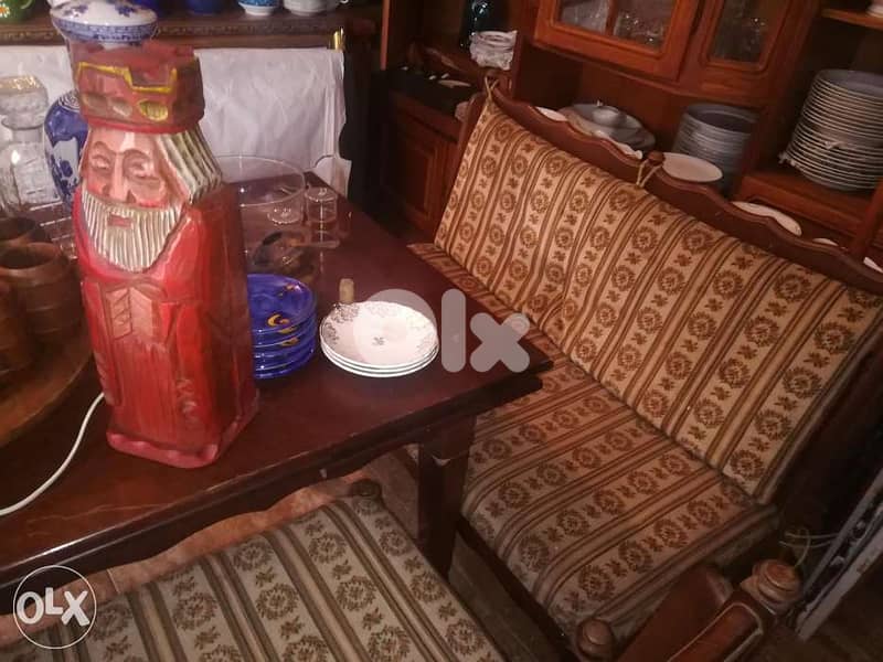 غرف سفرة طاولةمع كراسي فرنسية انتيك 0