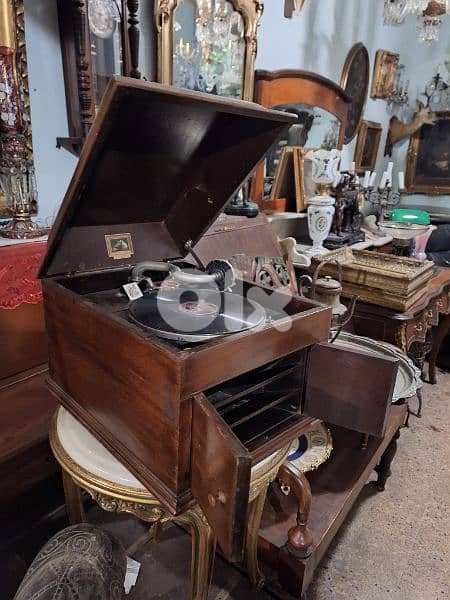 فونوغراف انجليزي الاصلي القديم شغال حالة ممتازة جدا phonograph 2