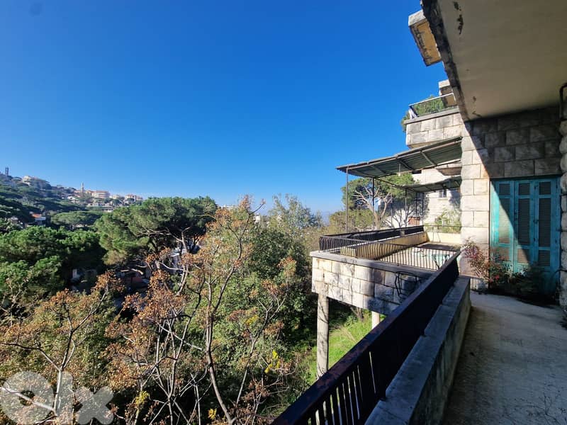 L14293 - Traditional Lebanese Building For Sale in Broumana 1