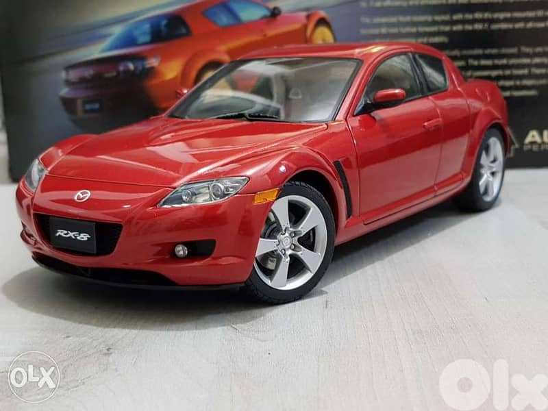1/18 Autoart Mazda RX-8 diecast model car 1