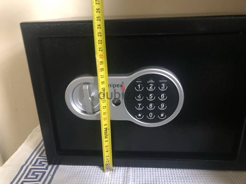 Safe Box NEW 0