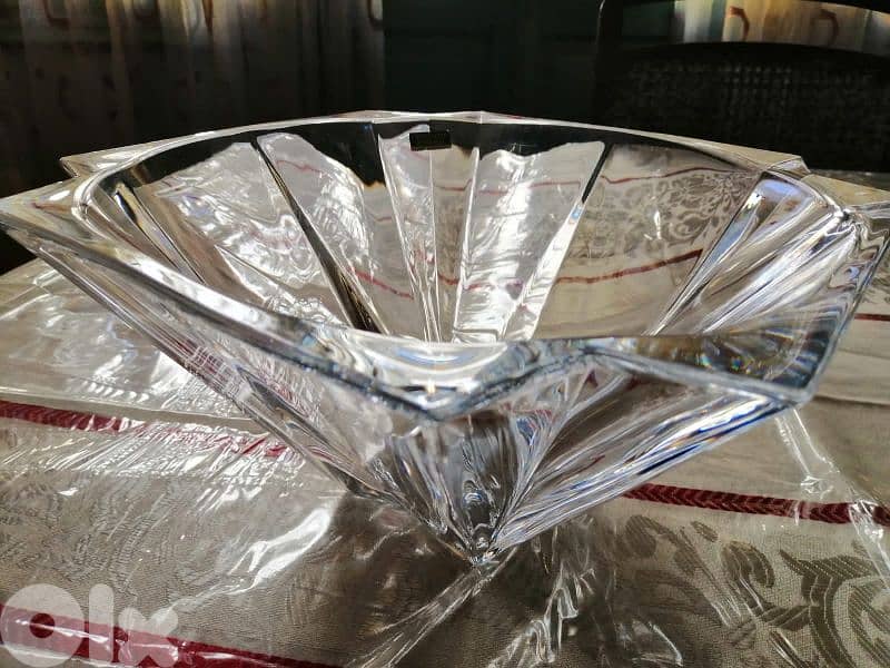 قطعة كريستال 0