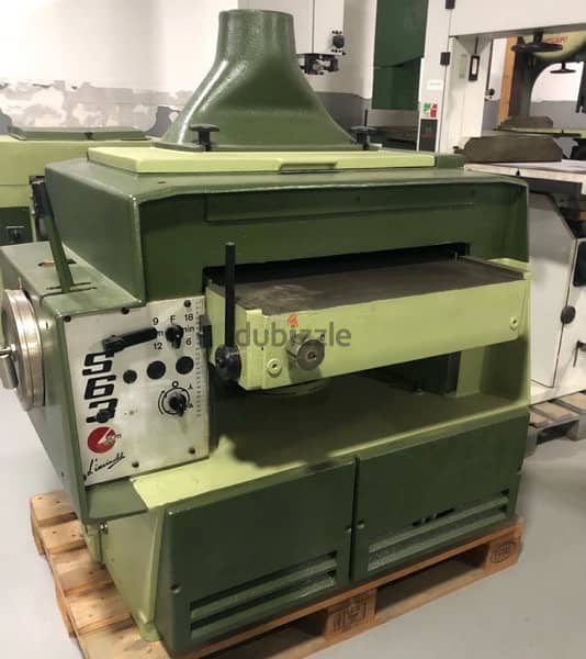 معدات نجارة مستعملة 03/083947 1