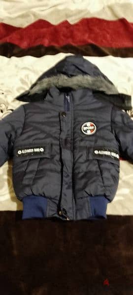 جاكيت جديدة بتلبس من 3 الى 4 سنوات ، ويوجد ثياب من عمر يوم حتى 5 سنوات 2