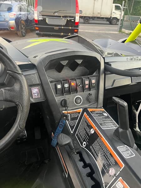 can am maverick XDS  super clean 6