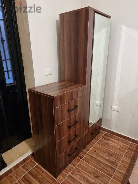 full bedroom.  غرفة نوم الخزنة 2