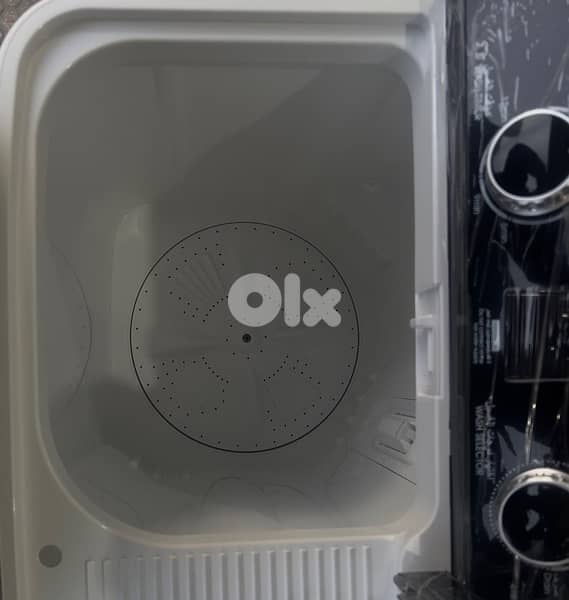 GoldStar Twin Tub Washing Machine 4