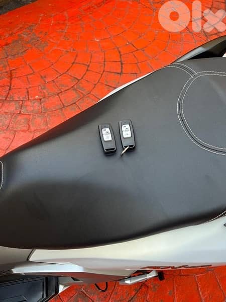 Honda ADV 160 cc okm 2024 4