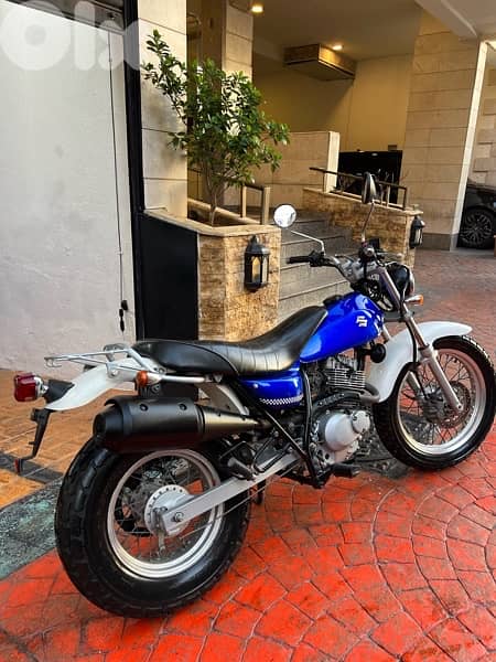 suzuki Van Van 200 cc 1