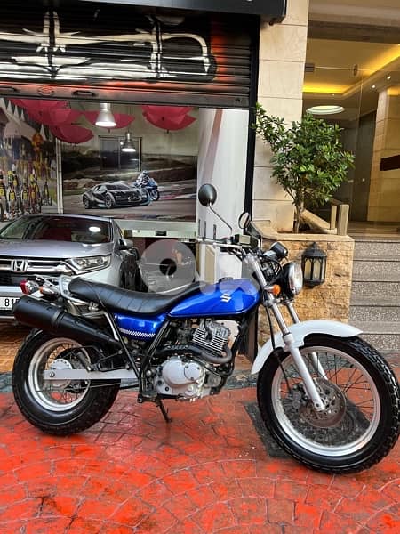suzuki Van Van 200 cc 2