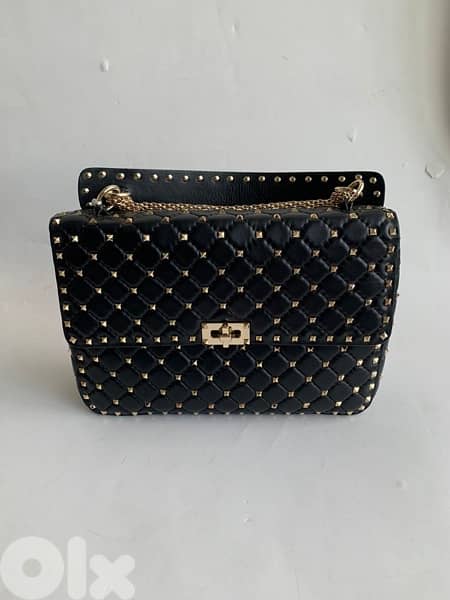 Valentino nappa rockstud spike black and gold bag 2