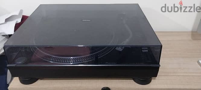 Pioneer turn tables PLX 1000 x2