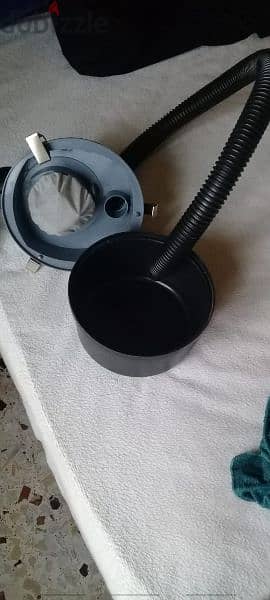 Car vacuum cleaner. New. small,portable and practical 4