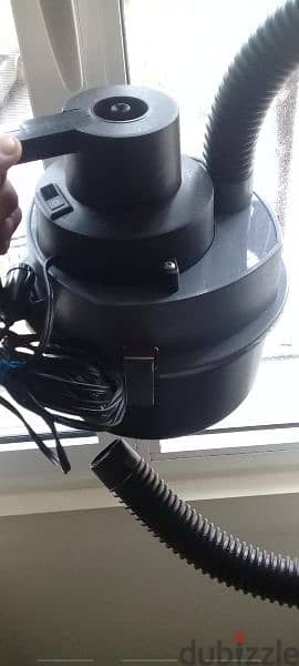 Car vacuum cleaner. New. small,portable and practical 7