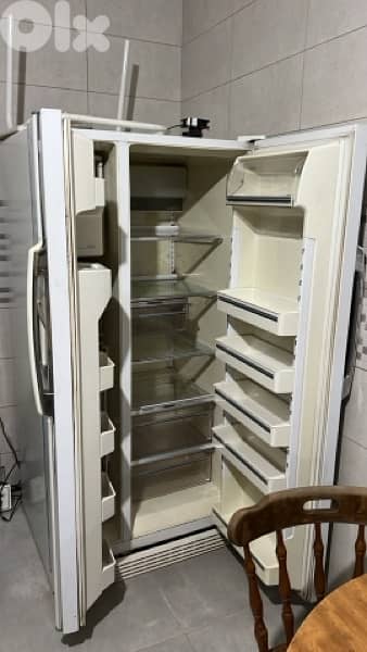 Maytag Fridge made in USA 1