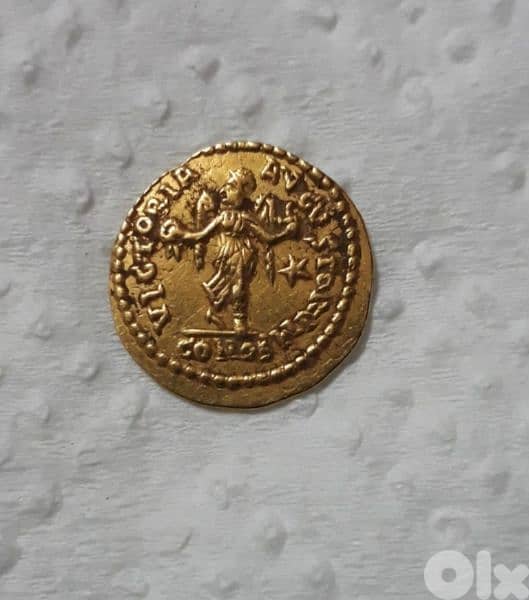 Theodosius II Eastern Roman  gold coin Tremissis year 425 AD 1.44 gr 1