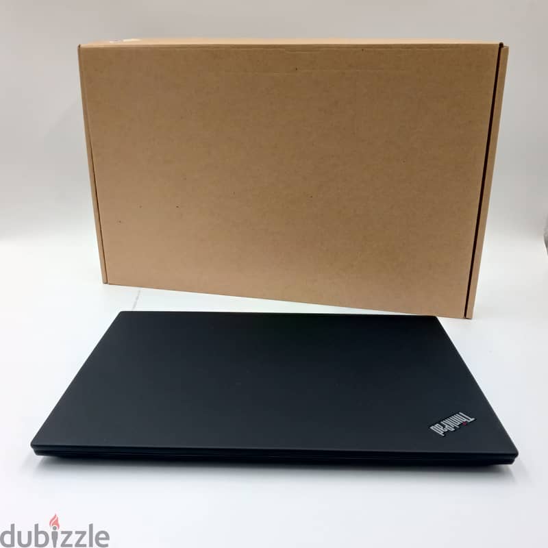 180 Used Laptop Lenovo Thinkpad T495 Ryzen 7 Pro 3700U 16GB A2000 VGA 5
