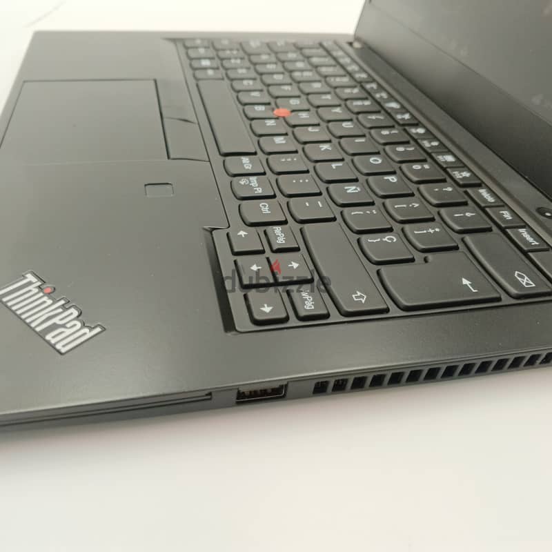 180 Used Laptop Lenovo Thinkpad T495 Ryzen 7 Pro 3700U 16GB A2000 VGA 6