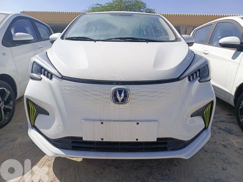 Electric 310km/Full Charge,New Changan E-Star Zero Km # 1 0