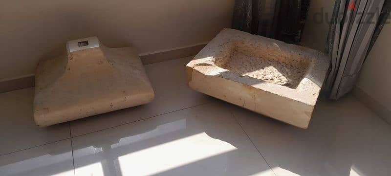 جرن حجر دق ايد قديم جدا ملمع و منضف 0