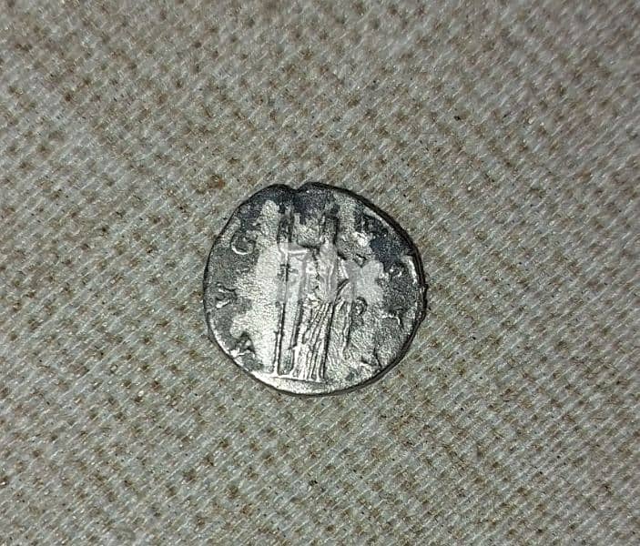 Ancient Roman Queen Faustina the Elder Silver Coin Denarius year 141AD 1