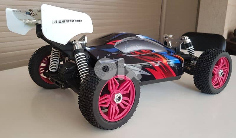 exchange on rc car , rc car , buggy 1/8 , electric,excellent condition 3