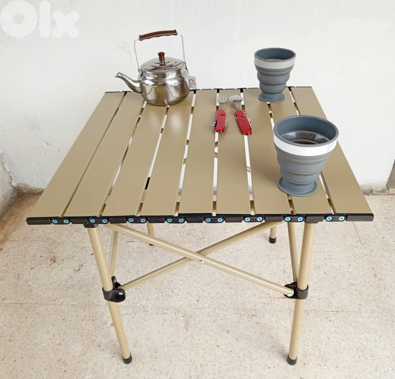 Aluminum foldable table at a great price 0
