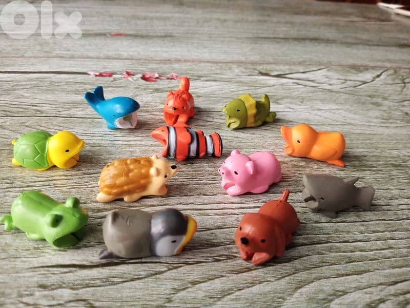 Cute animal cable bite 3$ 11