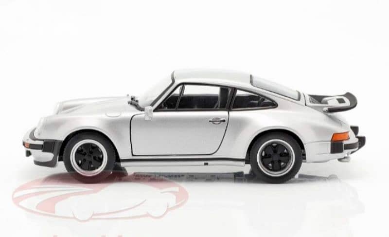 Porsche 911 Turbo diecast car model 1;24 1