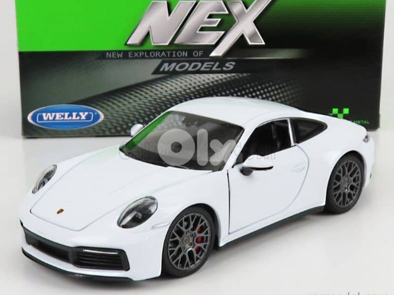 Porsche 911(992) Carrera 4S diecast car model 1;24 0