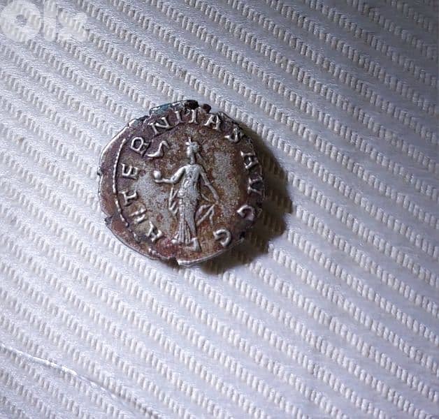 Ancient Roman Queen Faustina I  Elder silver coin denarius year 141 AD 1